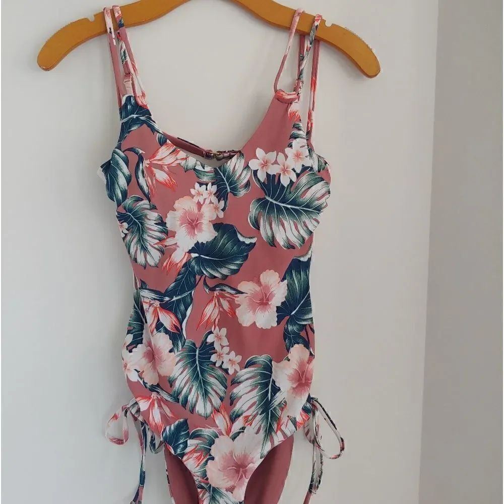 Tori Praver Seafoam Lace Up Sides Floral Monokini Size M